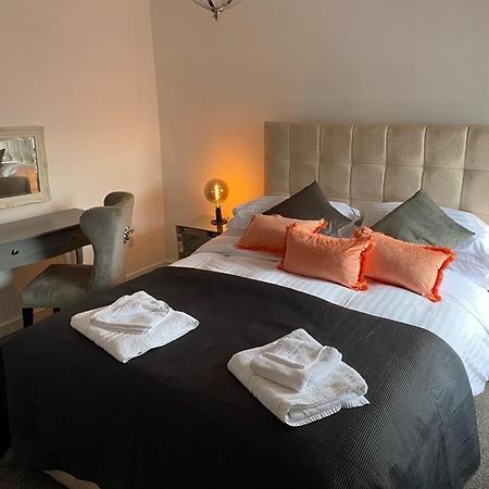 The Lion Hotell Broseley Exteriör bild